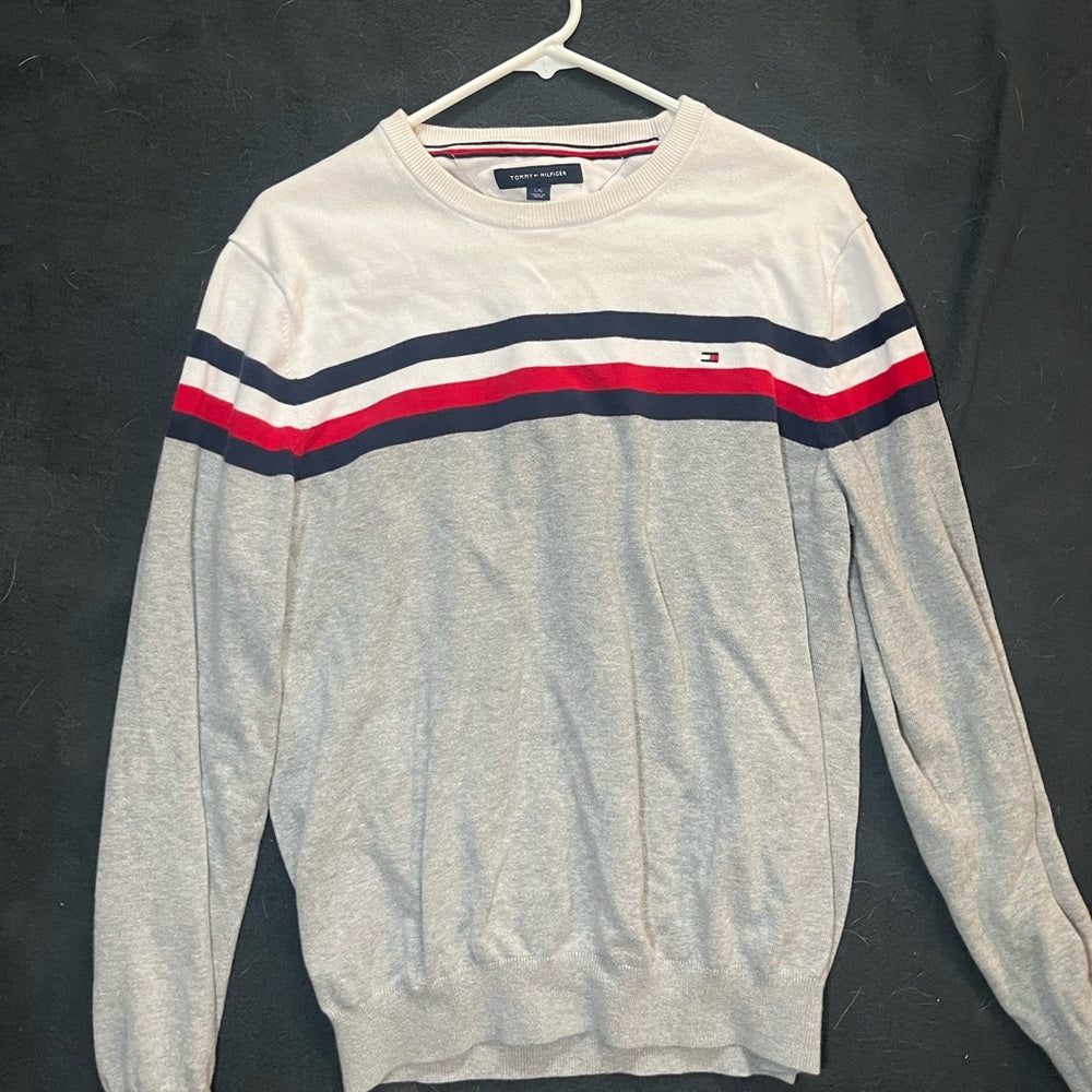 Tommy Hilfiger Men's White and Gray Sweater with Red and Blue Stripes