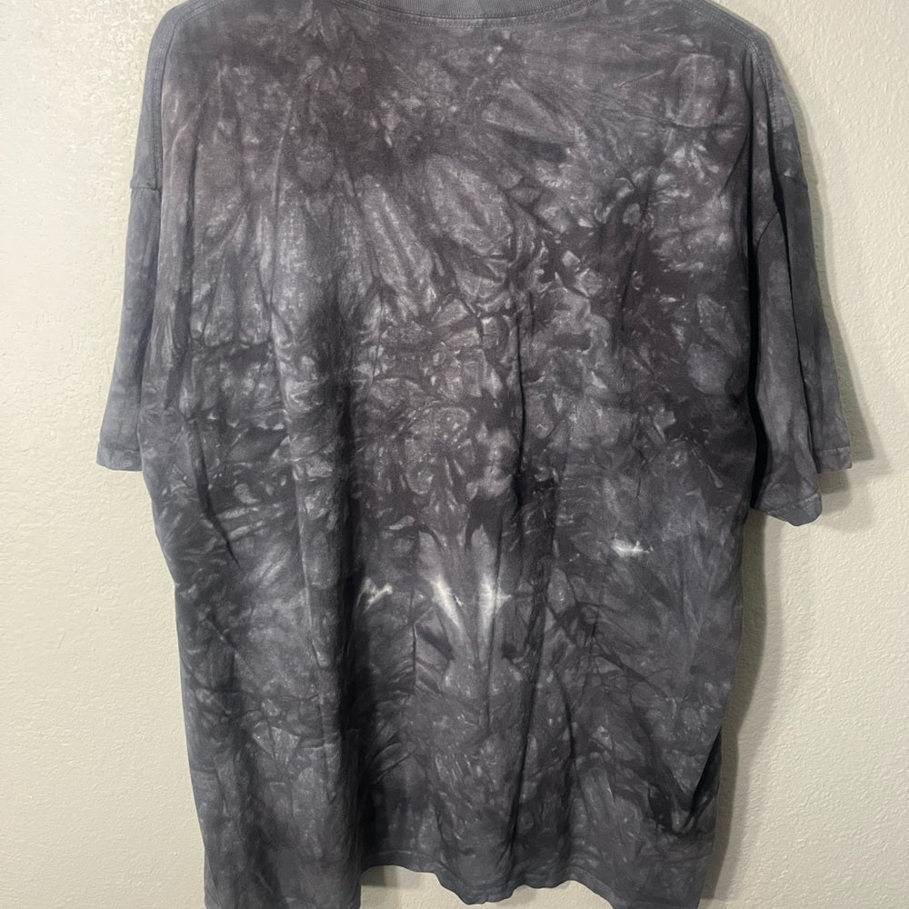 The Mountain Gray Wolf Pack Short Sleeve Tee