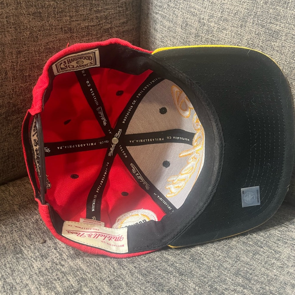 Mitchell & Ness Red and Black Rockets Snapback Hat