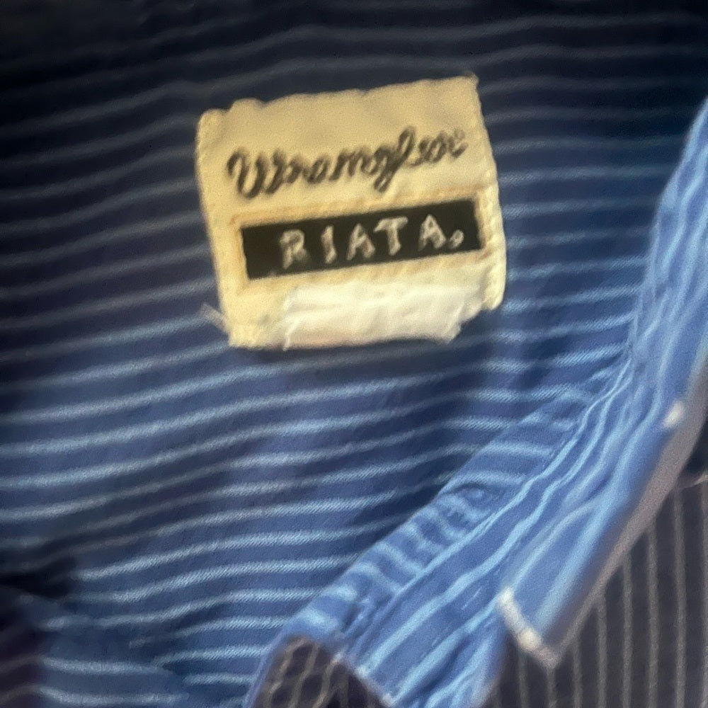 Wrangler Men's Blue Pinstripe Button Down Shirt