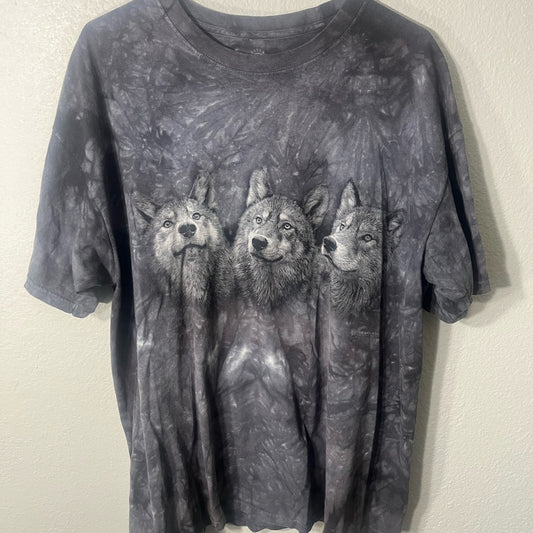 The Mountain Gray Wolf Pack Short Sleeve Tee