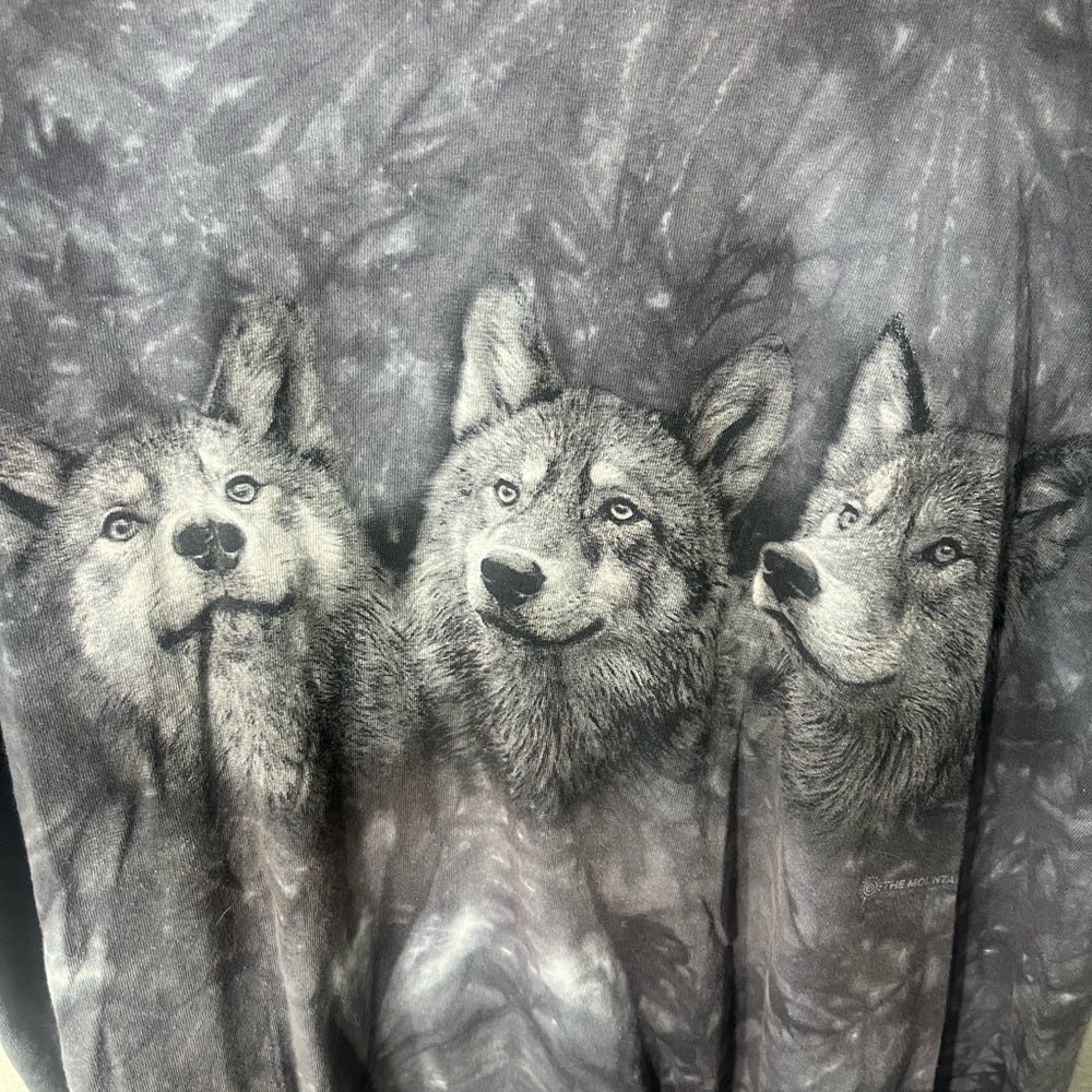 The Mountain Gray Wolf Pack Short Sleeve Tee