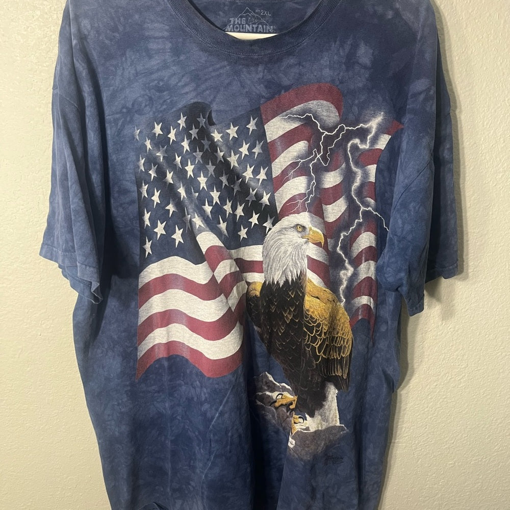 Eagle and Flag Graphic Shirt - The Mountain