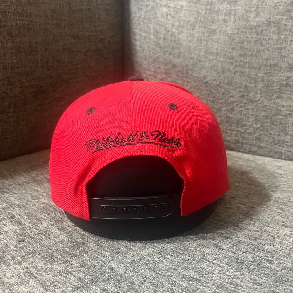 Mitchell & Ness Red and Black Rockets Snapback Hat