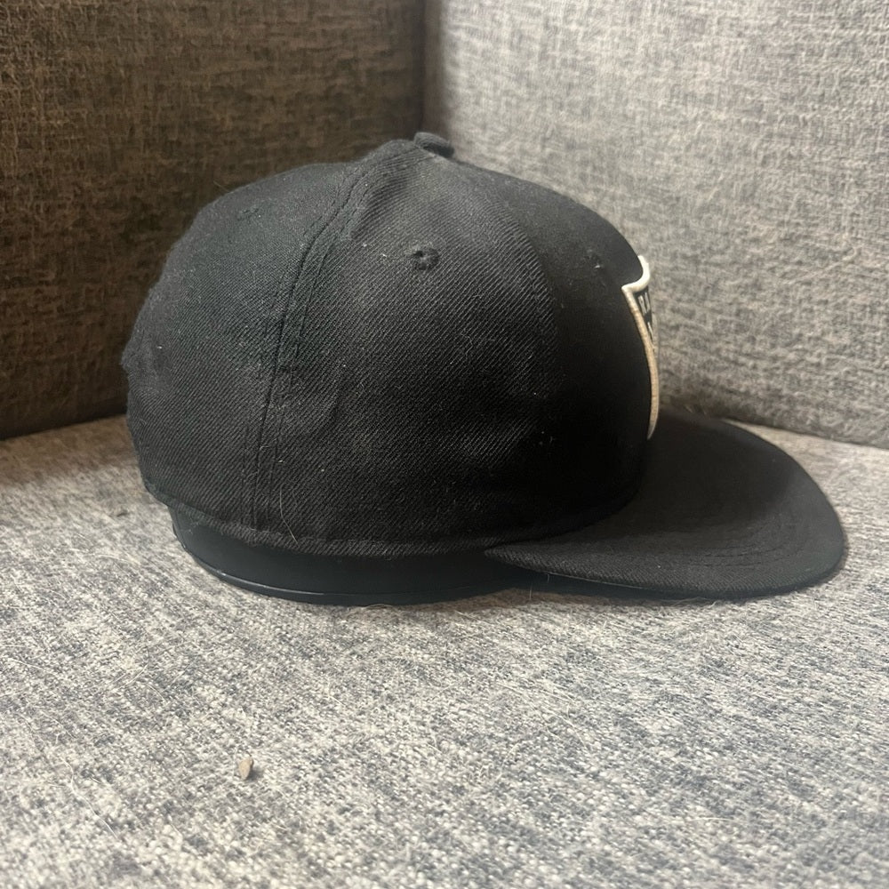 Raiders SnapBack Hat - New Era