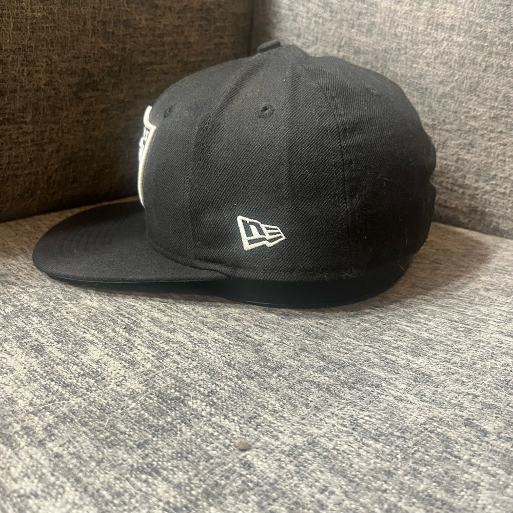 Raiders SnapBack Hat - New Era