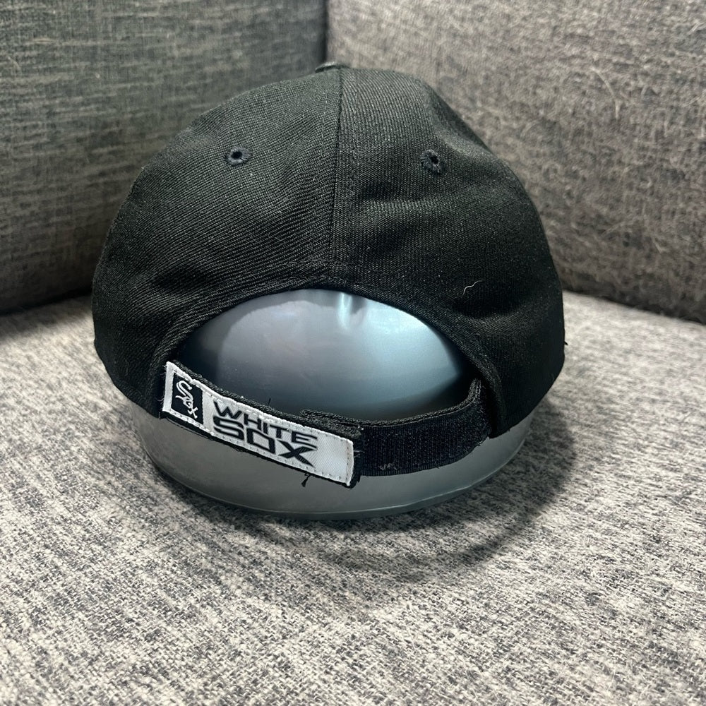 Chicago White Sox Hat - Youth Sized Baseball Cap w/ Velcro back