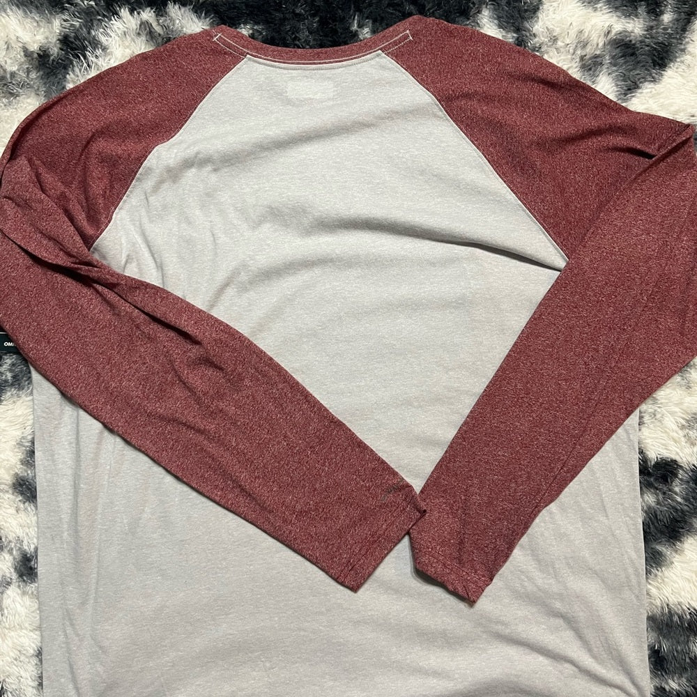 NWT Columbia Men's Gray and Red Long Sleeve Shirt