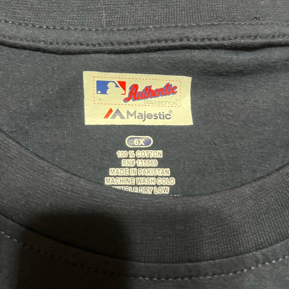 Majestic Yankees Navy Blue Short Sleeve Tee