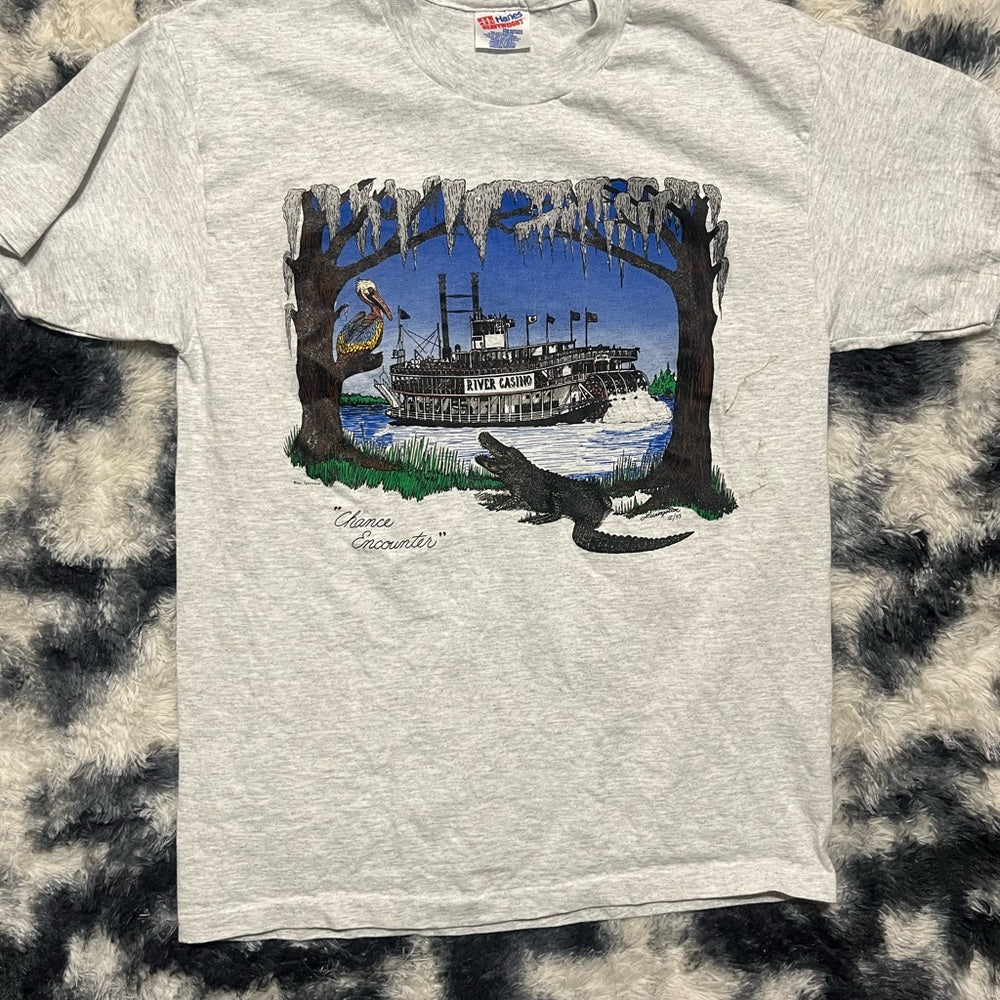 Hanes Light Gray T-Shirt with Riverboat and Wildlife Design