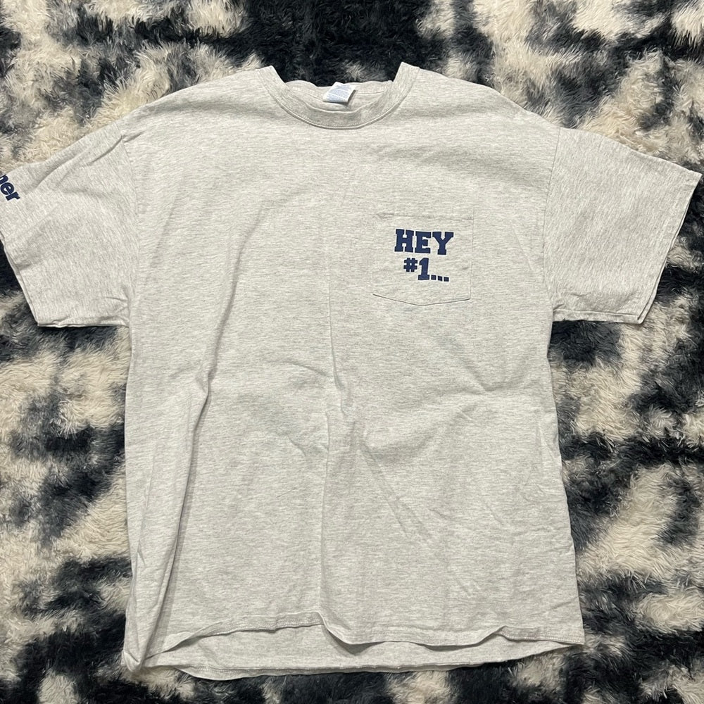 Gildan Light Gray 'Hey #1' Men's T-Shirt
