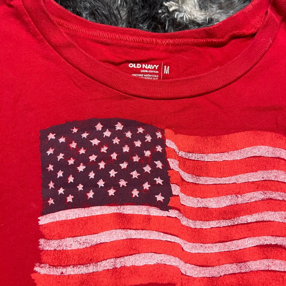 Old Navy Red American Flag Graphic Tee