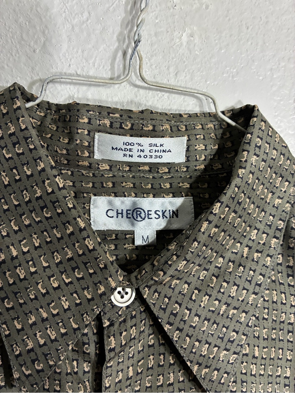 Choreskin Men's Silk Button-Up Shirt