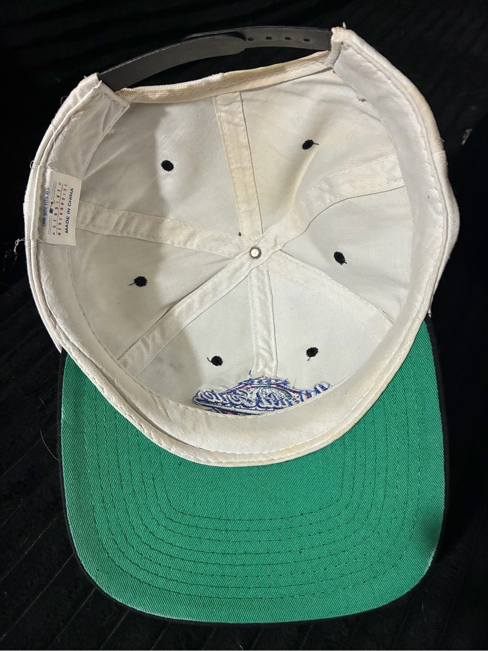 Vintage MLB World Series 1992 White and Black SnapBack