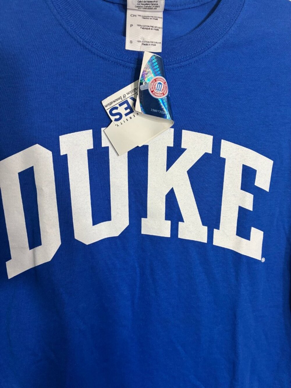 Gildan NWT Duke Blue Devils Arched Lettering T-Shirt Blue Small