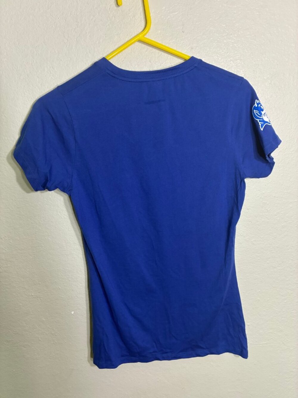 Champion NWT Duke Blue Devils Women's V-Neck T-Shirt Blue M