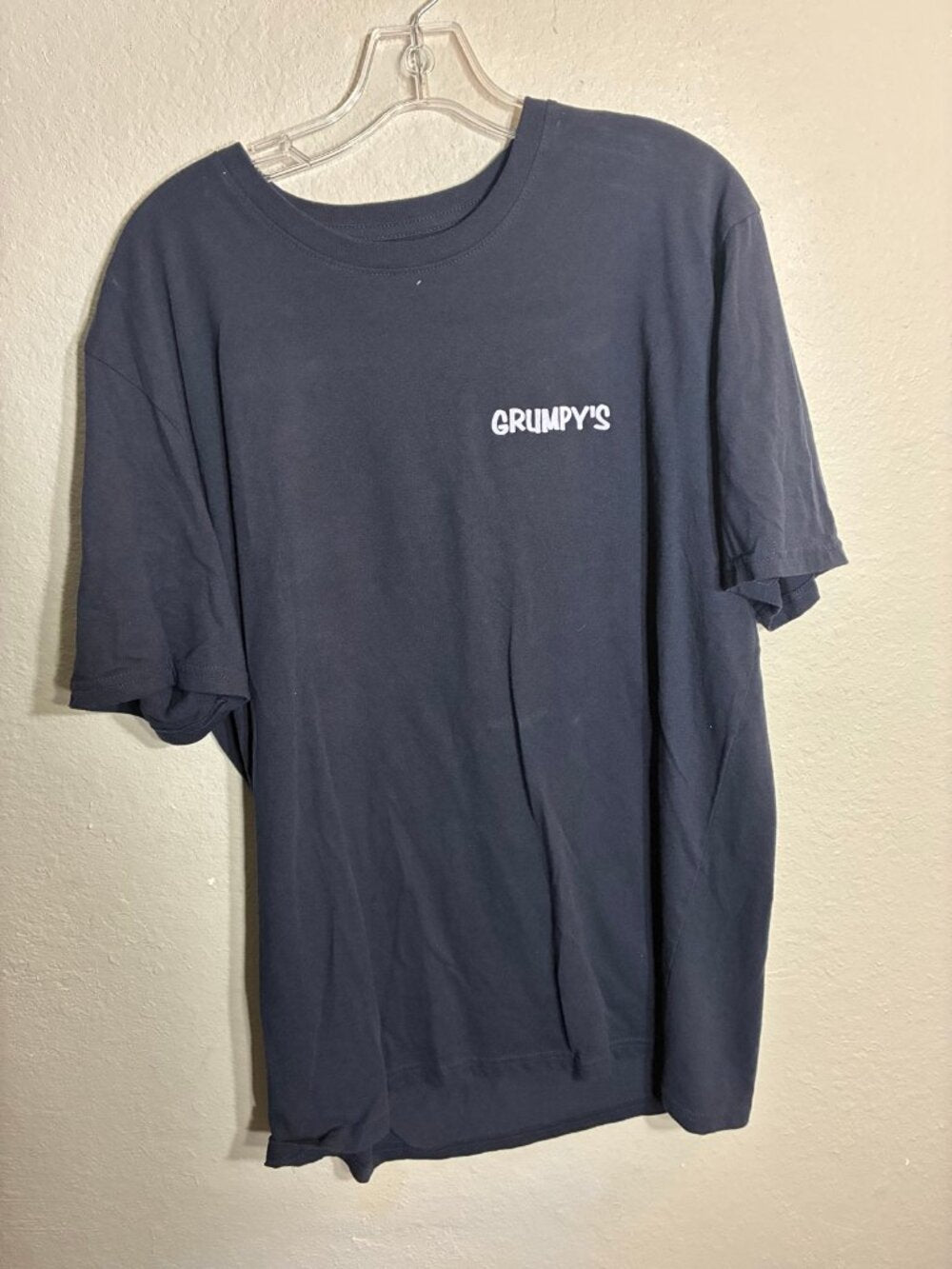 District Vintage Grumpy's Restaurant East Dennis Cape Cod Tee XL